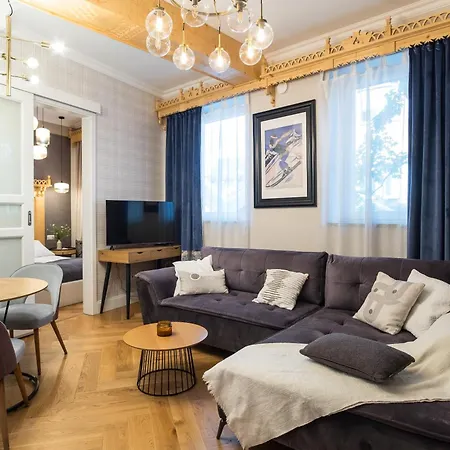 Apart-center Monte Przy Krupówkach Apartamento *